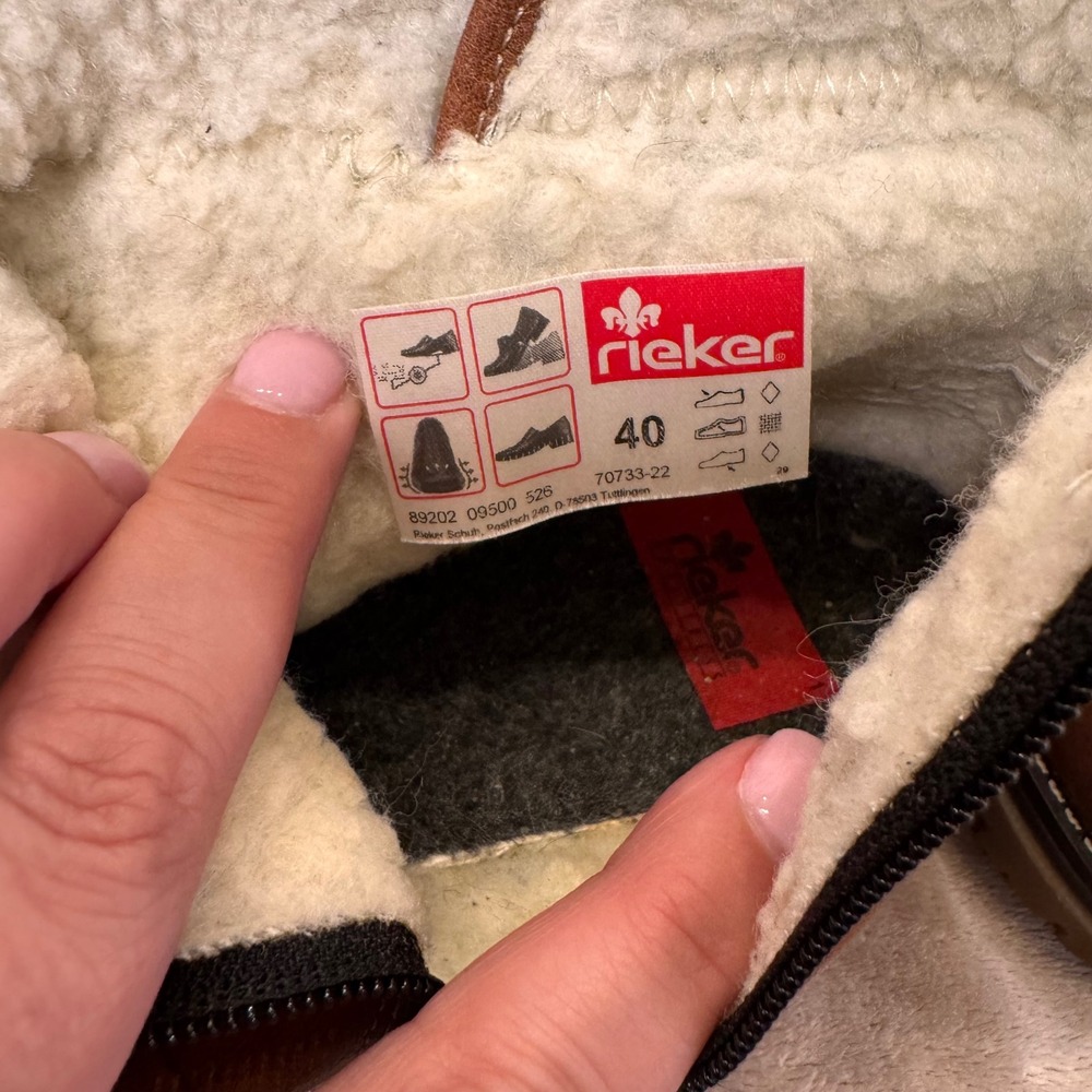 Rieker Leather Lug Sole Sweater Knit Sherpa Hiking Boots Cozy Boho EU40/US 9.5 - Picture 10 of 11